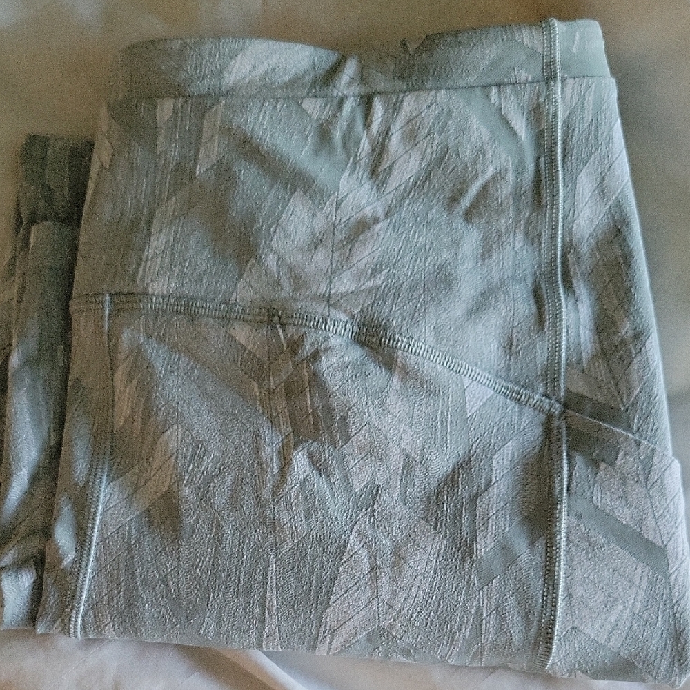 Lululemon Cropped Patterned Leggings